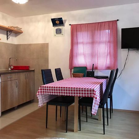 Domik Apartment Mokra Gora Luaran gambar
