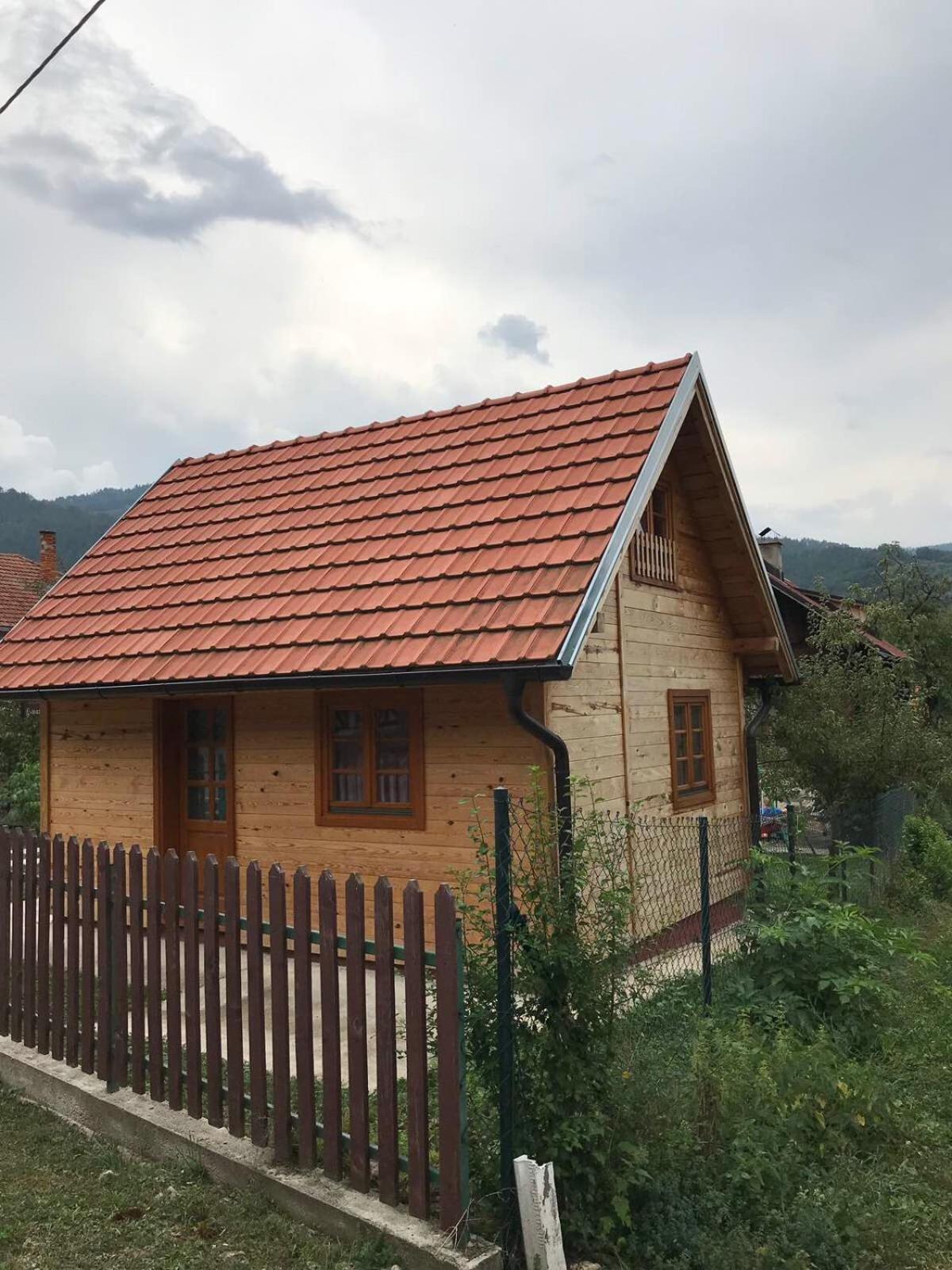Domik Apartment Mokra Gora Luaran gambar